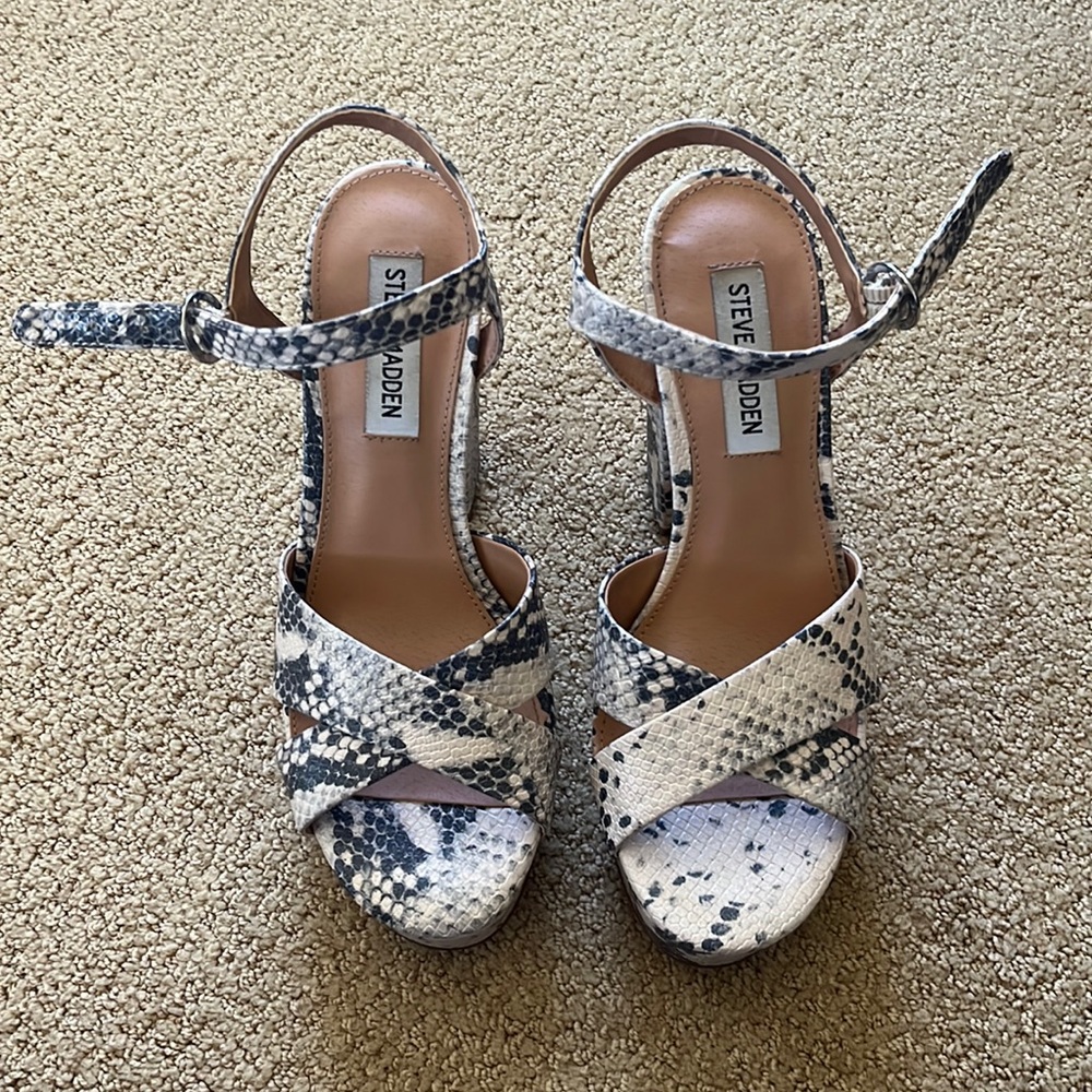 Steve Madden Sandals